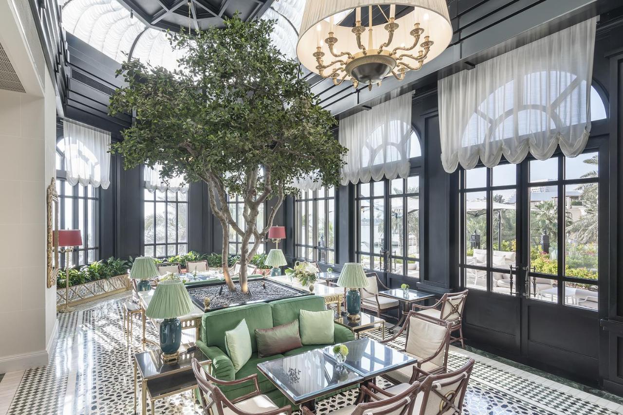 Four Seasons Hotel Доха Экстерьер фото The Conservatory