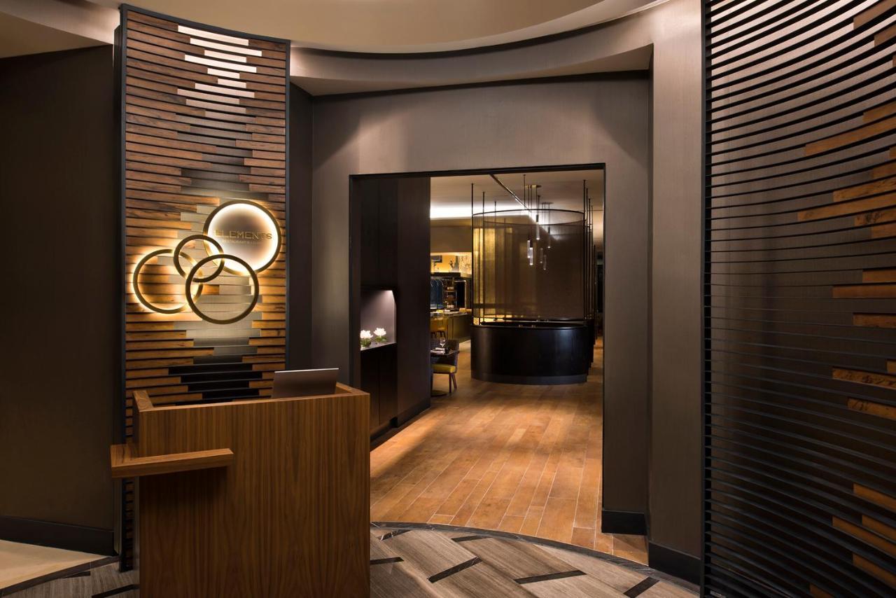 Four Seasons Hotel Доха Экстерьер фото The interior of the new hotel